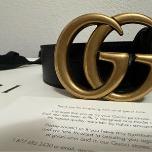 Gucci belt. GG MARMONT LEATHER BELT